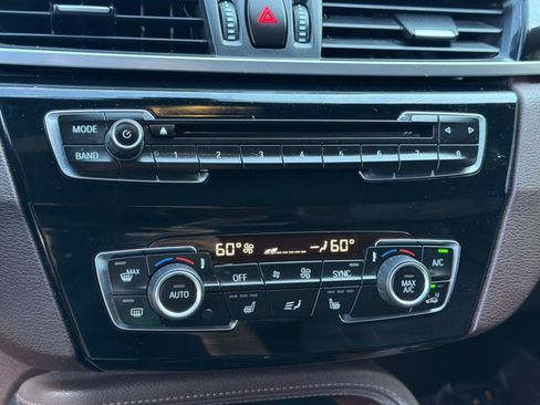 Used 2017 BMW X1 xDrive28i AWD/4WD image 19