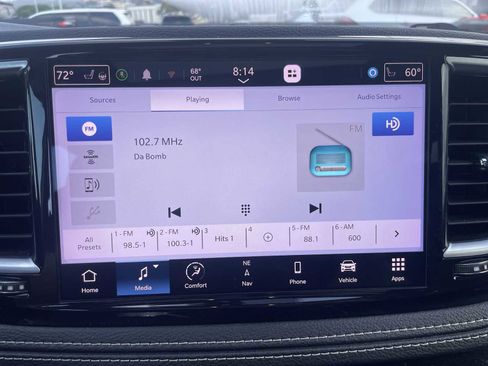 Used 2022 Chrysler Pacifica Limited image 12