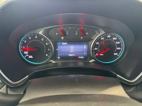 Used 2023 Chevrolet Equinox LT FWD image 18