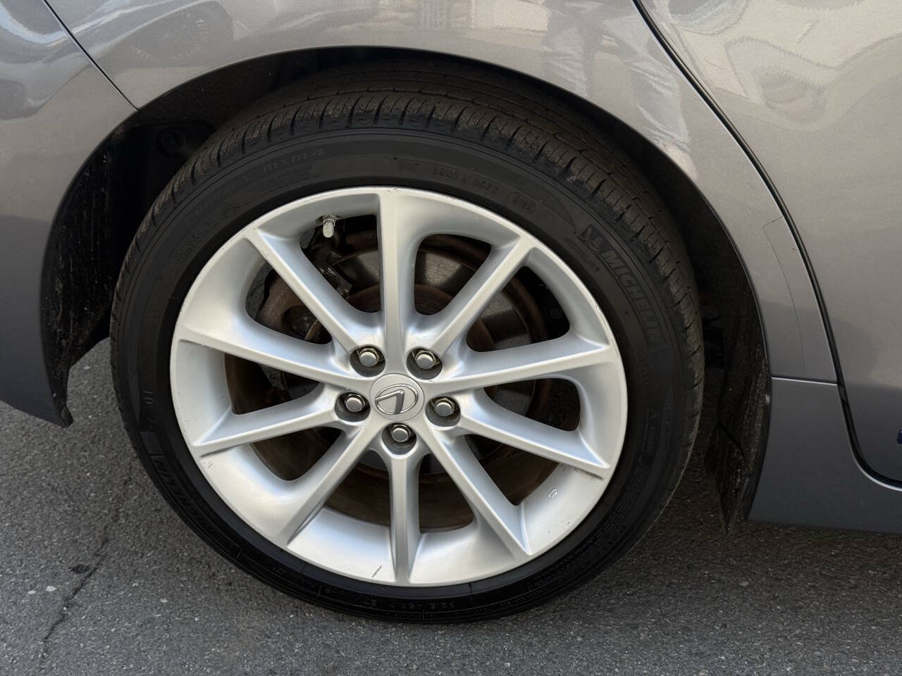Used 2013 Lexus CT 200h FWD image 35