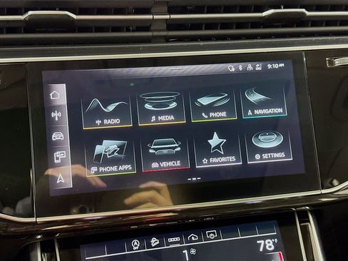 Used 2022 Audi Q7 3.0T Premium w/ Convenience Package image 18