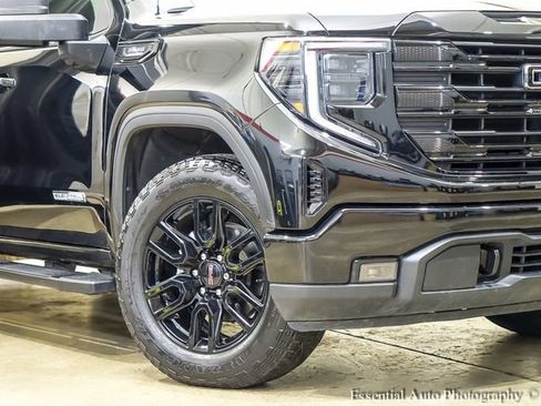 Used 2024 GMC Sierra 1500 Elevation w/ X31 Off-Road Package AWD/4WD image 4