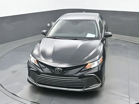 Used 2023 Toyota Camry LE image 30
