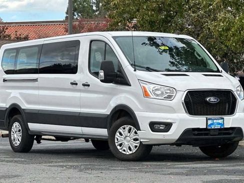 Used 2022 Ford Transit 350 XLT image 2