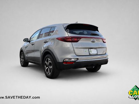 Used 2022 Kia Sportage LX FWD image 6