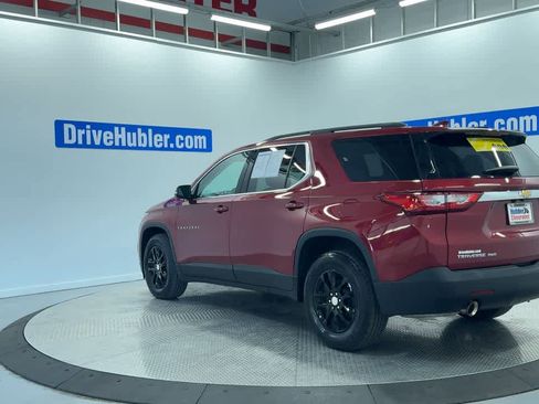Used 2020 Chevrolet Traverse LT w/ Driver Confidence II Package image 9