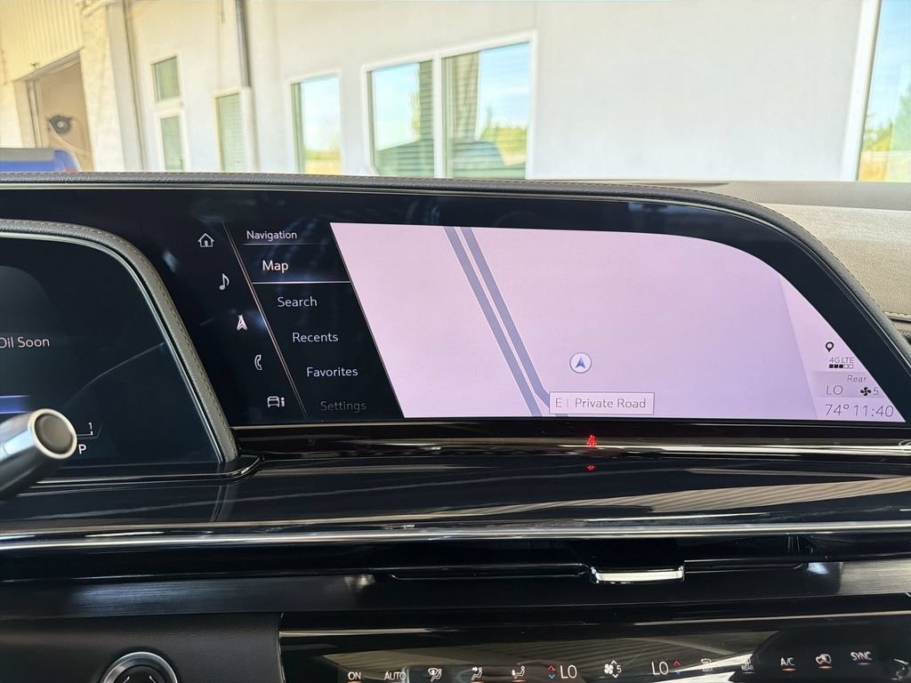 Certified 2023 Cadillac Escalade Sport w/ LPO, ONYX Package AWD/4WD image 15
