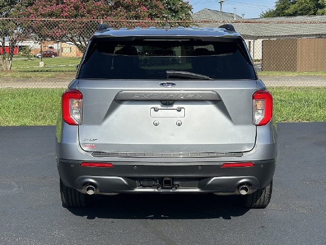 Used 2022 Ford Explorer XLT w/ Equipment Group 202A RWD image 7