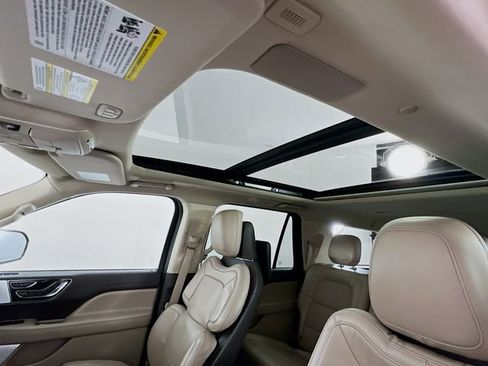 Used 2022 Lincoln Navigator L Reserve image 22