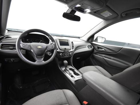 Used 2019 Chevrolet Equinox LT FWD image 11