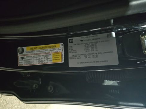 Certified 2021 Cadillac Escalade Sport image 35