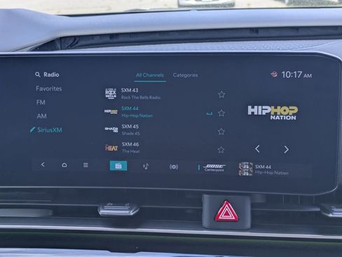 Used 2025 Kia Carnival SX Prestige image 18