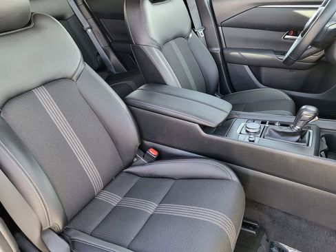 Certified 2025 MAZDA CX-50 AWD 2.5 S w/ Premium Package image 4