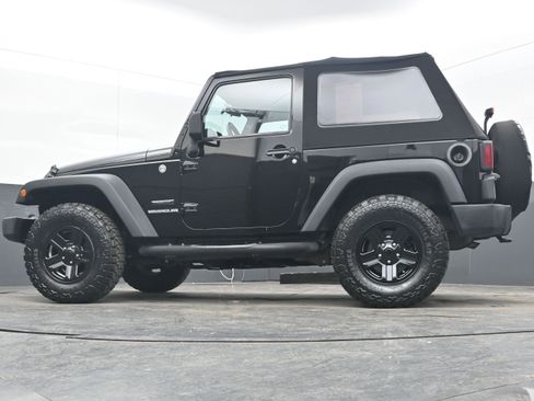 Used 2014 Jeep Wrangler Sport image 22