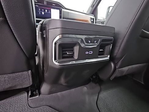 New 2026 GMC Sierra 2500 Denali w/ Denali Reserve Package AWD/4WD image 33