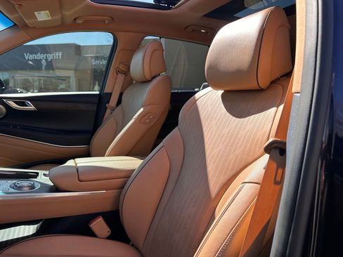 Used 2024 Genesis GV80 3.5T image 27