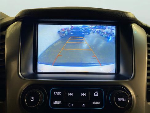 Used 2017 Chevrolet Tahoe LT image 18