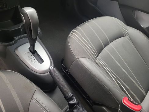 Used 2015 Chevrolet Spark LT image 26