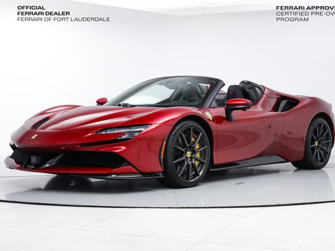 Certified 2025 Ferrari SF90 Spider AWD/4WD image 1