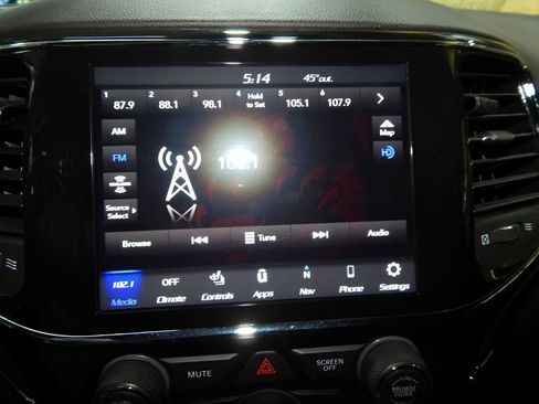 Used 2021 Jeep Grand Cherokee SRT w/ Trailer Tow Group IV image 21