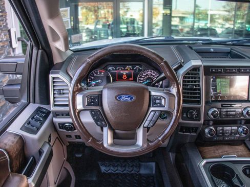 Used 2019 Ford F350 Limited image 12