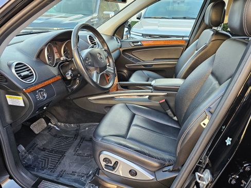 Used 2009 Mercedes-Benz GL 450 4MATIC image 14