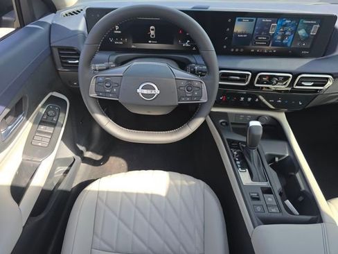 New 2026 Nissan Sentra SL w/ Floor Mat Package FWD image 3