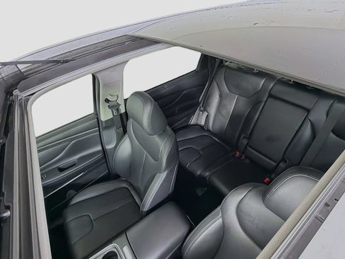 Used 2023 Hyundai Santa Fe SEL w/ Premium Package FWD image 17