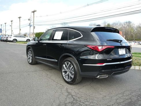 Certified 2024 Acura MDX SH-AWD w/ Technology Package image 5