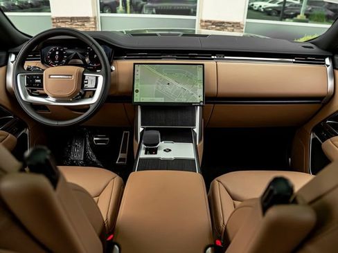 New 2026 Land Rover Range Rover SE AWD/4WD image 18
