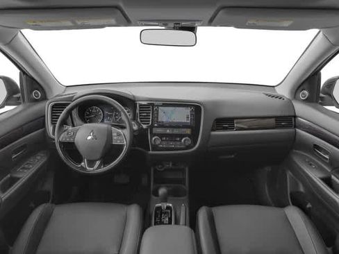 Used 2016 Mitsubishi Outlander SEL FWD image 11