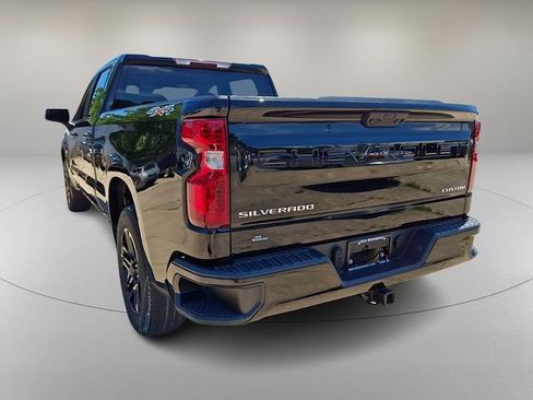 Used 2022 Chevrolet Silverado 1500 Custom AWD/4WD image 8