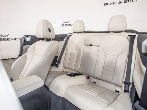 Used 2021 BMW 430i Convertible w/ M Sport Package image 38
