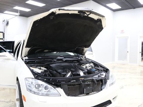 Used 2013 Mercedes-Benz S 550 4MATIC w/ Sport Pkg image 66
