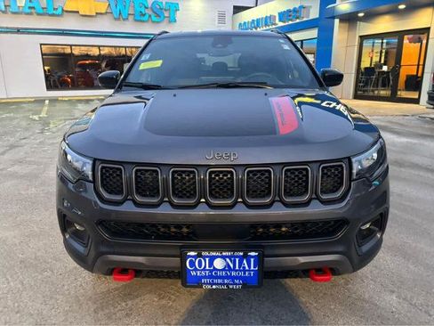 Used 2024 Jeep Compass Trailhawk AWD/4WD image 15