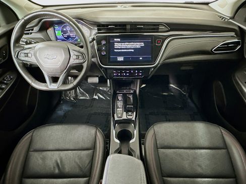 Used 2023 Chevrolet Bolt EUV LT w/ Convenience Package image 27