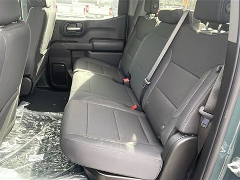 New 2026 Chevrolet Silverado 1500 Custom Trail Boss w/ LPO, Dark Essentials Package image 15