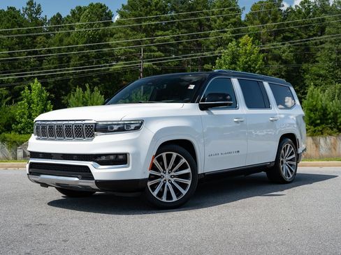 Used 2023 Jeep Grand Wagoneer Series II AWD/4WD image 1