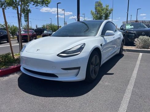 Used 2020 Tesla Model 3 Standard Range RWD image 1