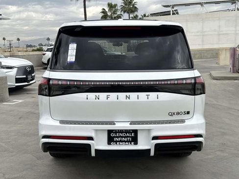 New 2026 INFINITI QX80 4WD w/ Sport Exterior Package image 4