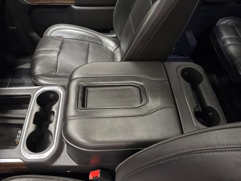 Used 2019 Chevrolet Silverado 1500 High Country AWD/4WD image 25