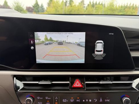 Used 2023 Kia Niro Wind w/ Wind Preserve Package FWD image 21