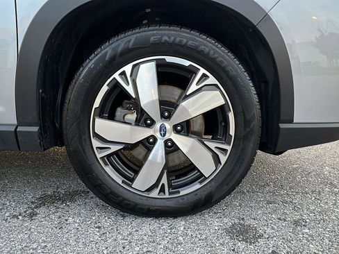 Used 2021 Subaru Forester Touring image 11