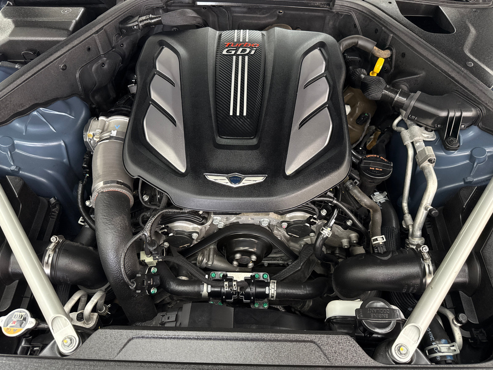 Used 2017 Genesis G90 3.3T Premium RWD image 56