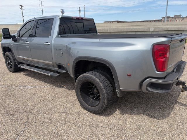Used 2024 Chevrolet Silverado 3500 High Country w/ High Country Premium Package AWD/4WD image 5