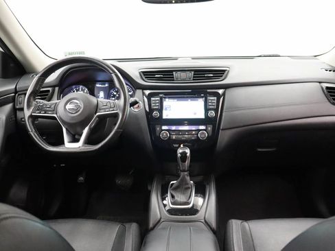 Used 2017 Nissan Rogue SL FWD image 6