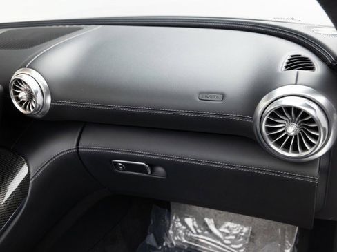 Used 2022 Mercedes-Benz SL 55 AMG 4MATIC image 26