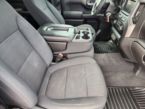 Used 2020 Chevrolet Silverado 1500 Custom w/ Custom Value Package RWD image 15