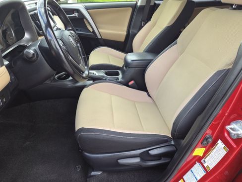 Used 2017 Toyota RAV4 XLE w/ All Weather Liner Package AWD/4WD image 27