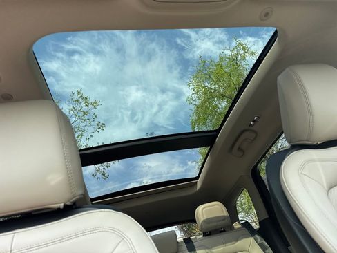 New 2026 Lincoln Corsair Grand Touring image 27